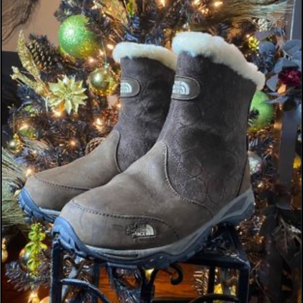 Brown The North Face Winter Boots